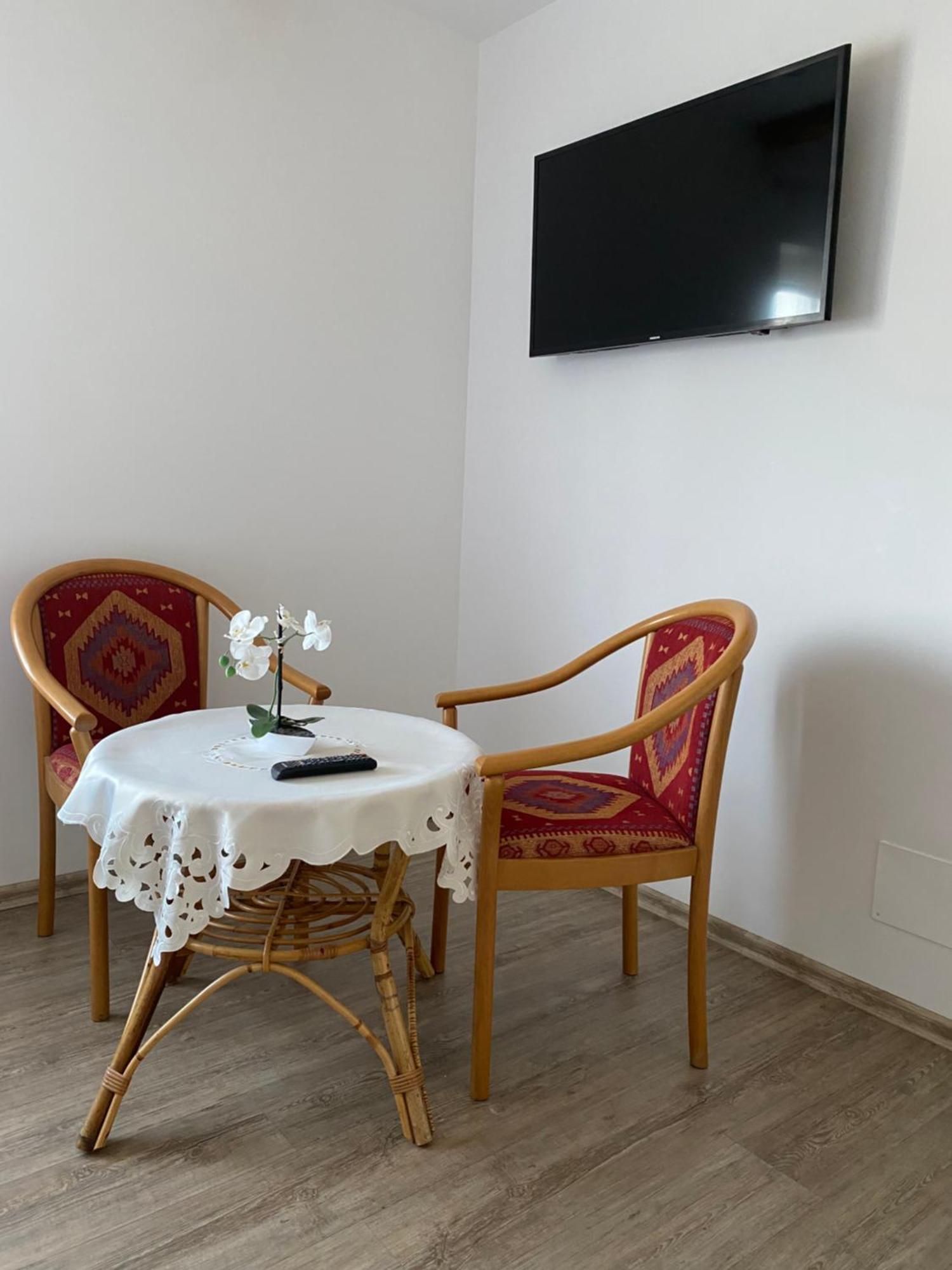 Pension Seehund Norden Exterior photo